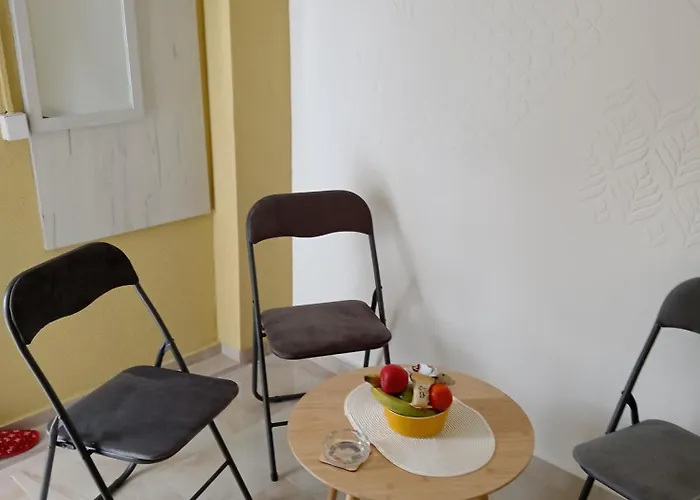 Tica Διαμέρισμα *